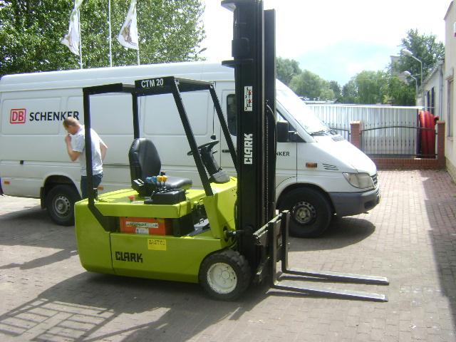Clark CTM 20