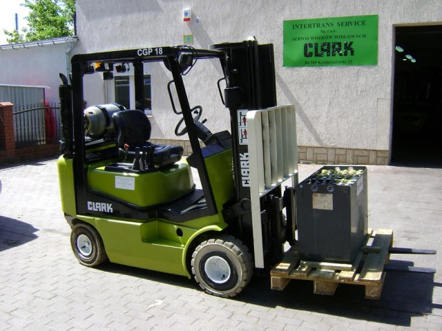 Clark CGP 18