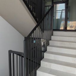 balustrada klatki schodowej