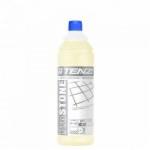 Butelka płynu do czyszczenia kamienia PRO STONE z niebieską nakrętką na białym tle. Na etykiecie widoczny schemat ułożenia kamieni.