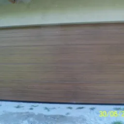 Brama segmentowa 5000 x 2250 orzech