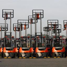 Wózki widłowe spalinowe używane do 10 lat Warszawa 4