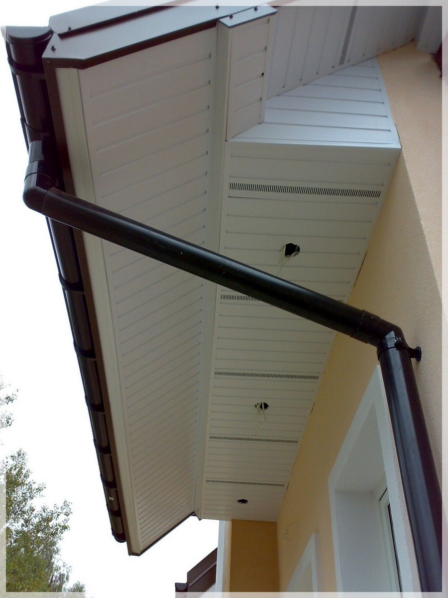 Montaż podbitki dachowej , podbitka Warszawa i okolice