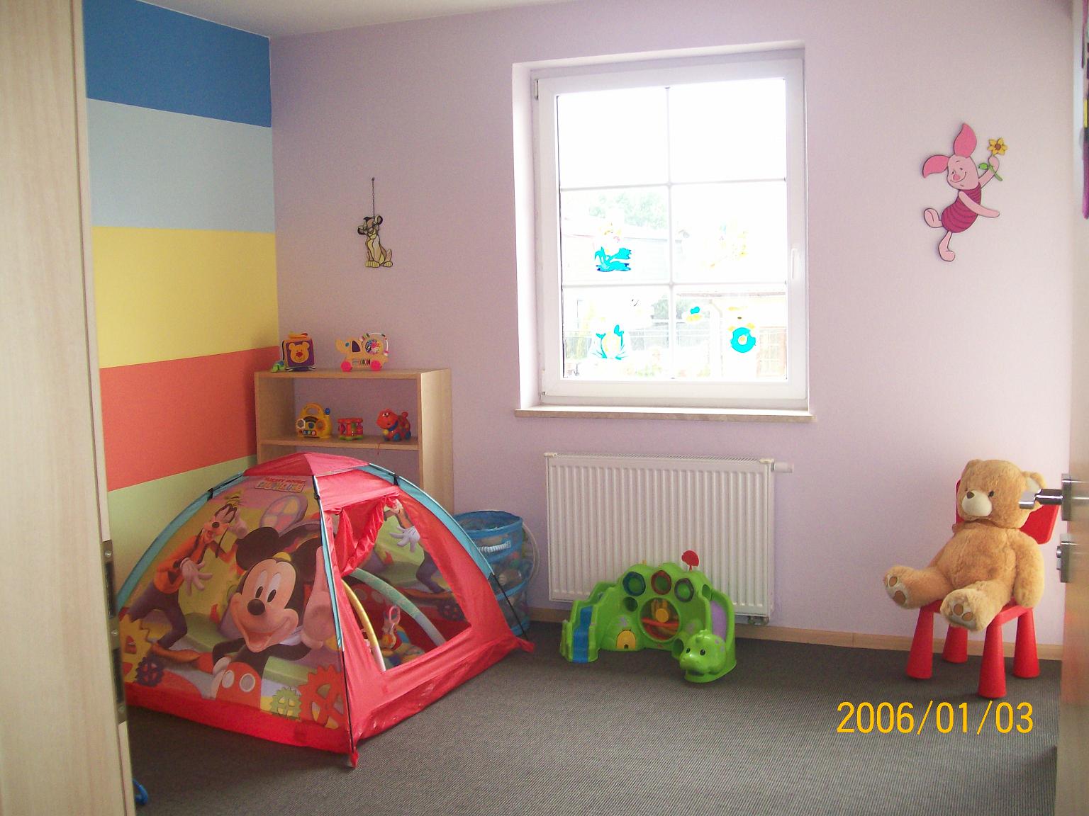 Akademia Malucha 'Bajeczny Zakątek' opieka nad dziećmi od 6 miesięcy do 4 lat