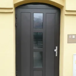 drzwi aluminiowe wejściowe