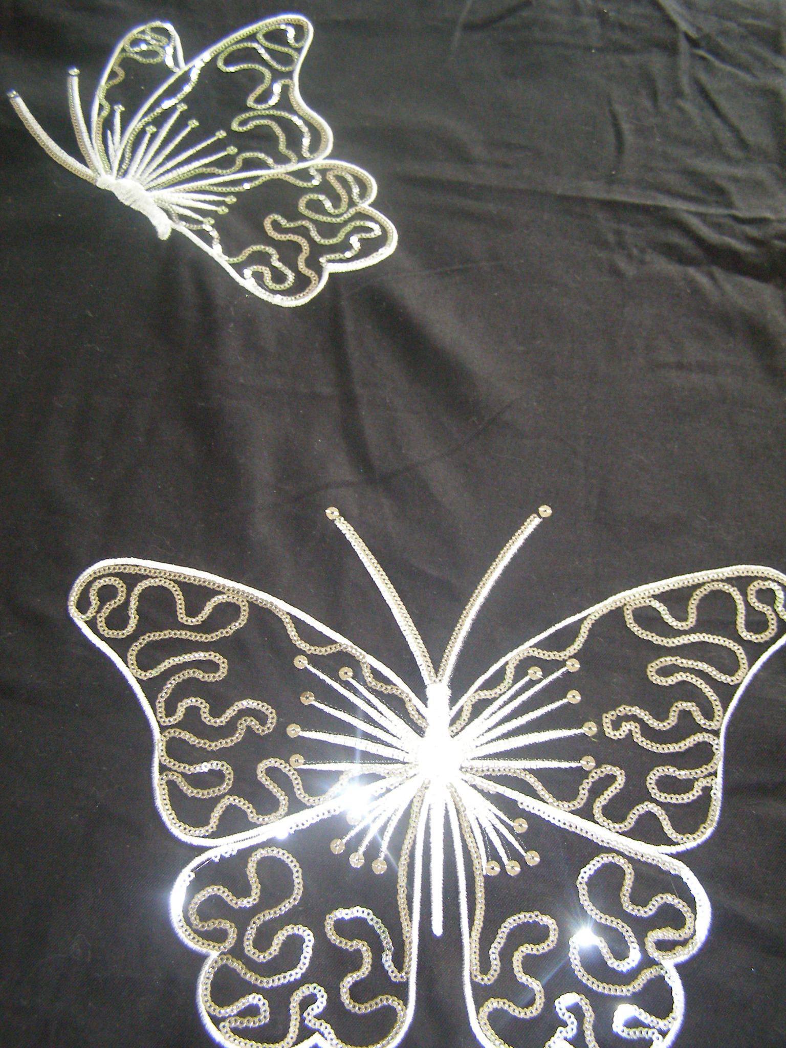 Haft z cekinami różne rozmiary cekin i duży wybór kolorów