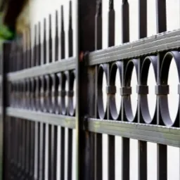 Ogrodzenia, bramy, balustrady
