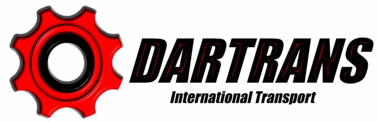 Logo firmy DARTTRANS International Transport z czerwonym kołem zębatym po lewej stronie.