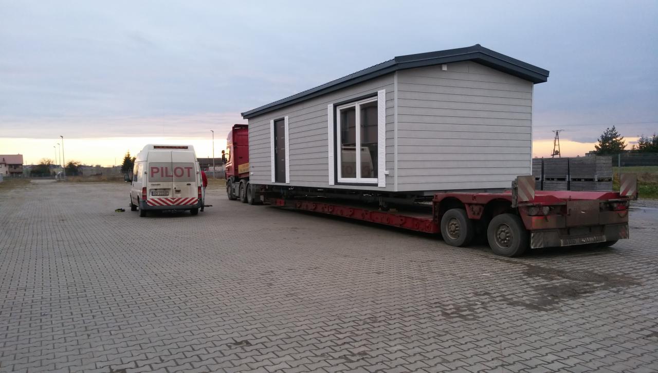 Domek produkcji Polskiej 12m x 4m wys 3,80m