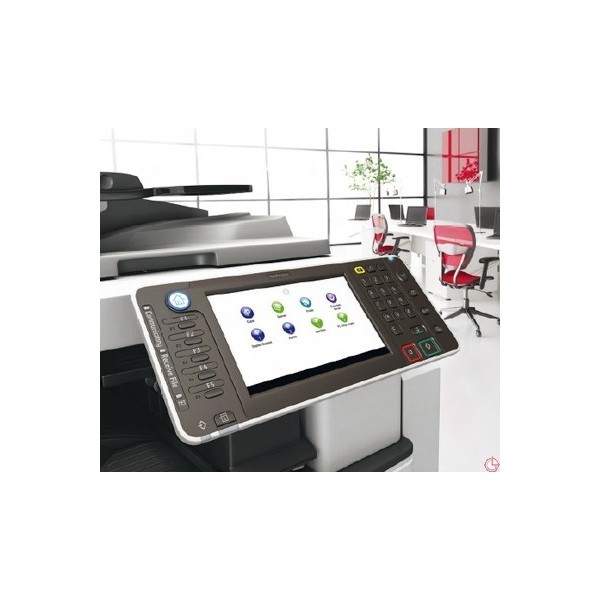 Nowoczesna kserokopiarka Nashuatec MP C2003sp z panelem dotykowym w jasnym biurze, widok z boku na panel sterowania z ikonami funkcji.